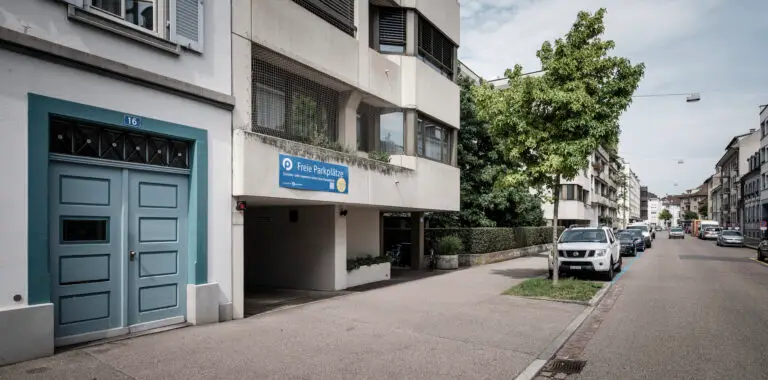 Parcandi Parkhaus am Dienstag, 27. Juli 2021 in Basel. © Photo Dominik Plüss